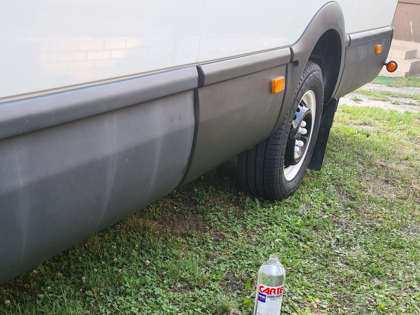 Cartec Vinyl TP-49 5L - Preservative for Plastic / Rubber + Applicator