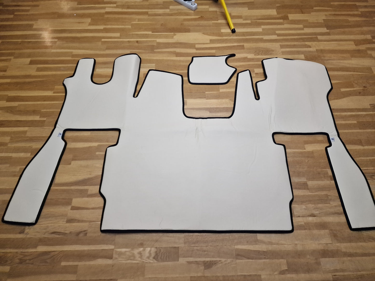 New Mat Set (Smooth) for Scania Nextgen S - Black or Beige Color