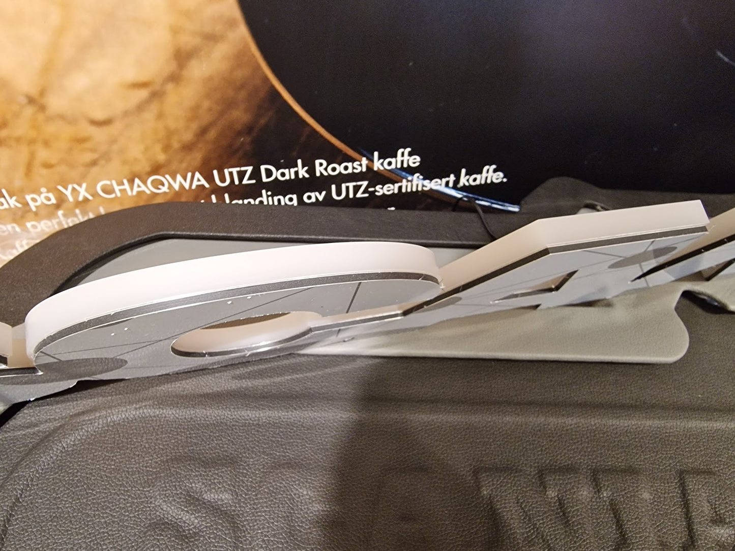 Opplyst SCANIA LED-Logo, 12/24v, RGB