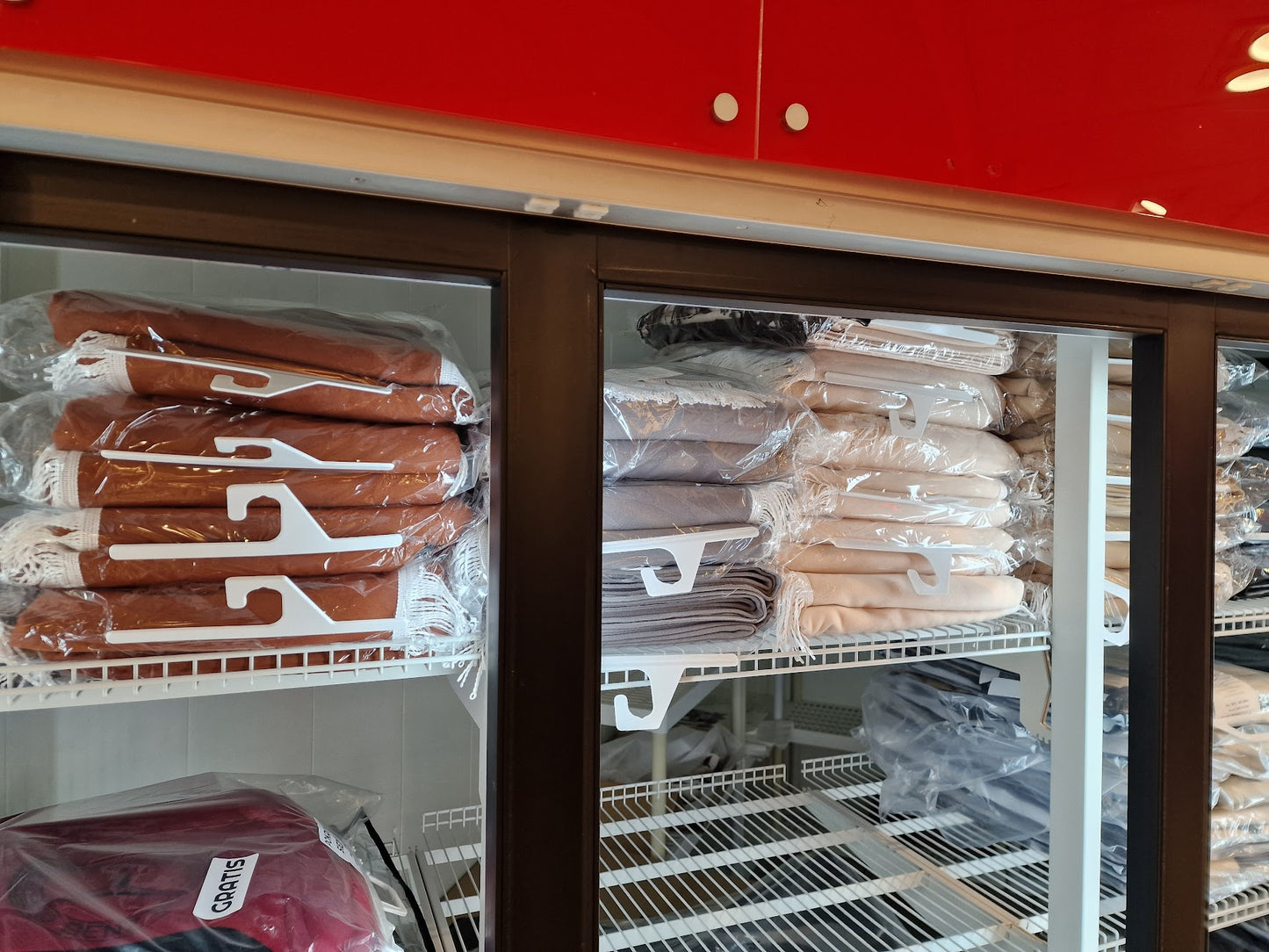 Nye Sidegardiner med Frontkappe i Forskjellige Farger - Klar til Sending!