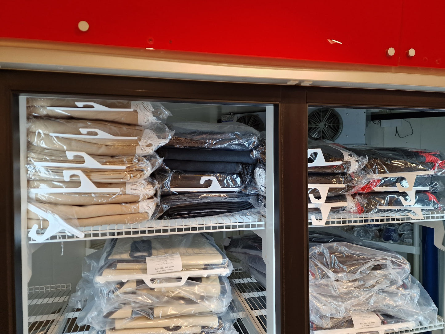 Nye Sidegardiner med Frontkappe i Forskjellige Farger - Klar til Sending!