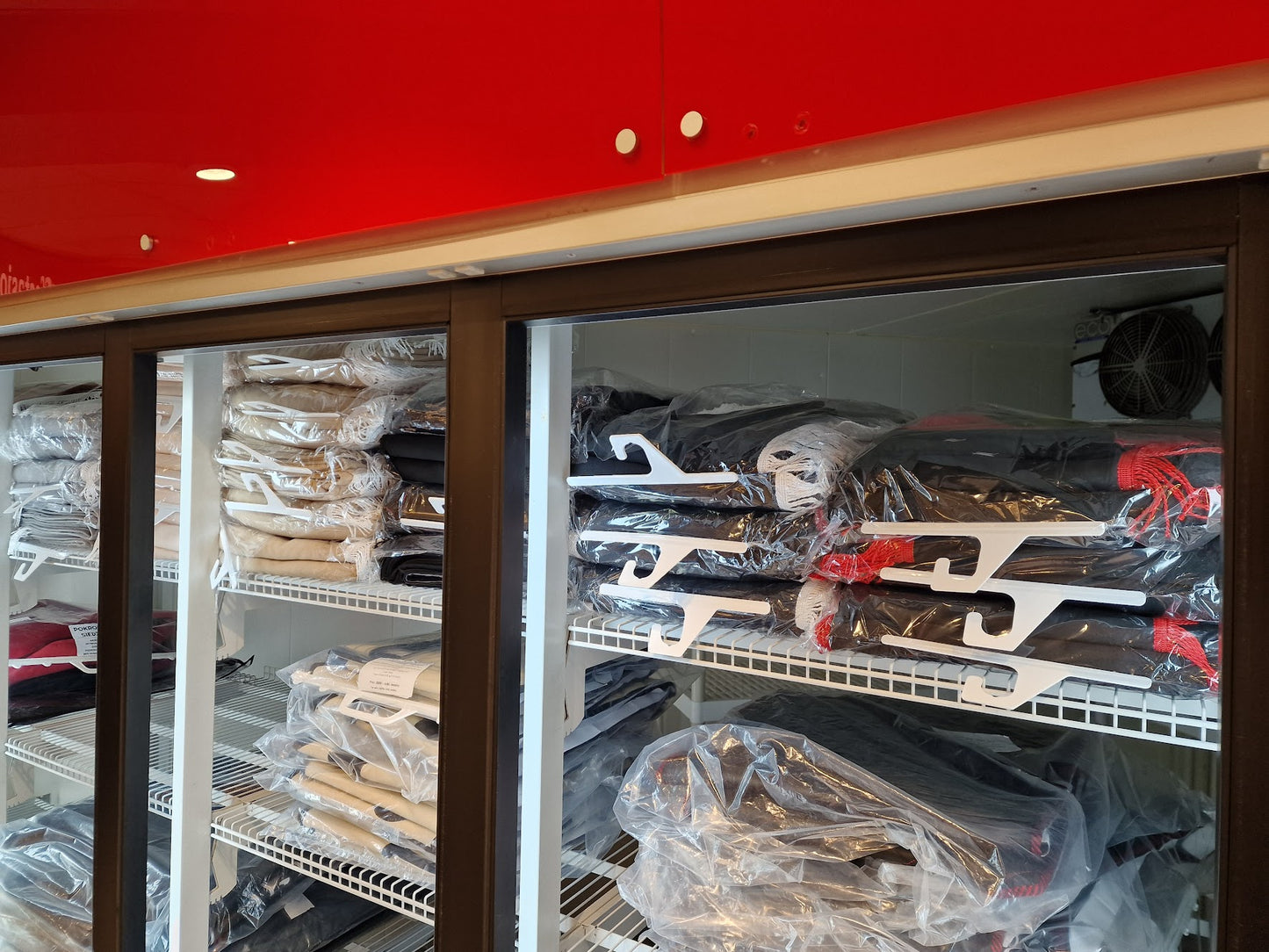 Nye Sidegardiner med Frontkappe i Forskjellige Farger - Klar til Sending!