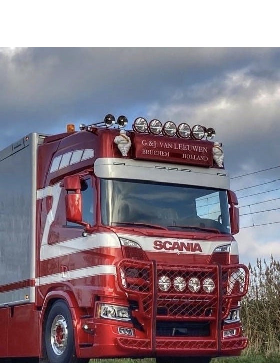 Light box mounting bracket for Scania Nextgen or DAF Spacecab