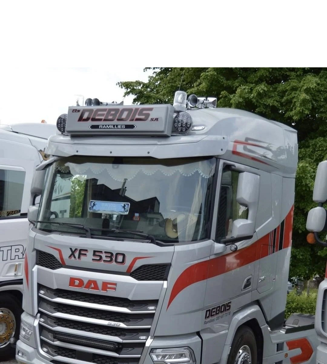 Light box mounting bracket for DAF NG XF/XG