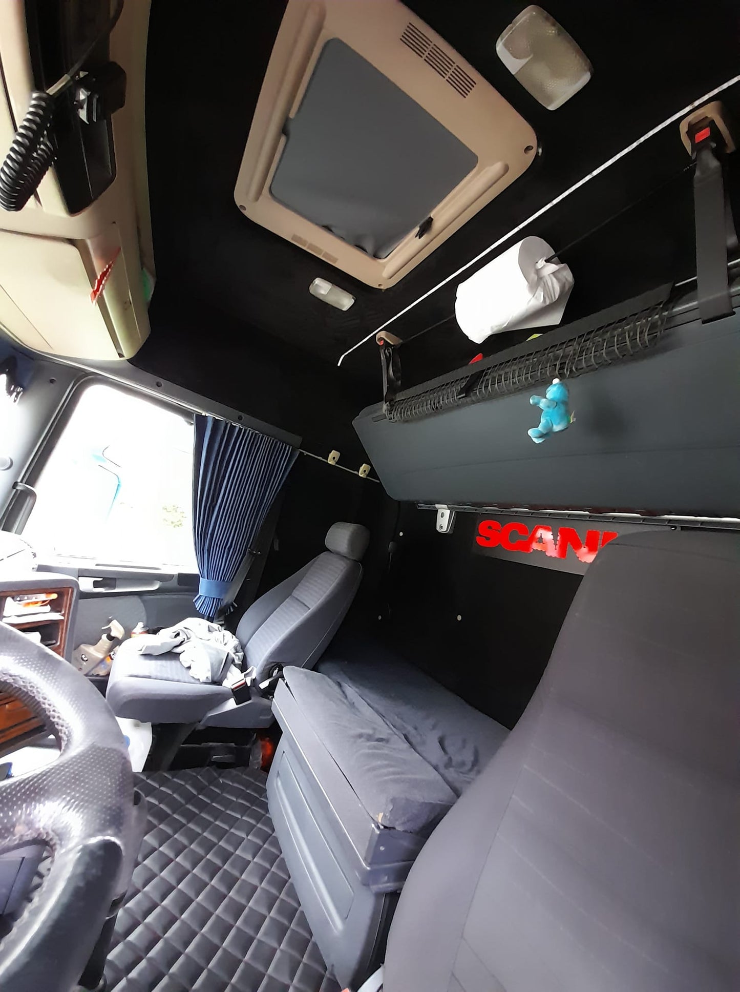 Alcantara / Suede Leather, Self-adhesive - Charcoal