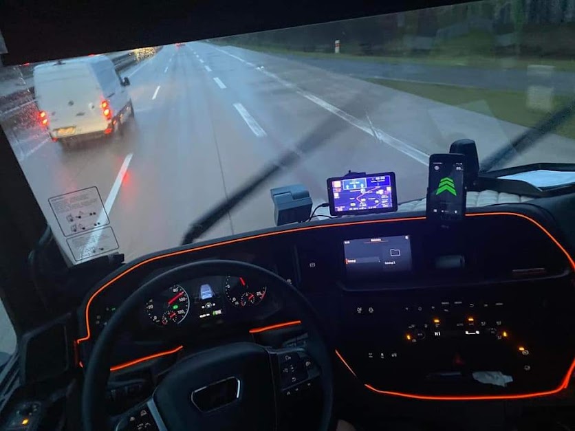 Ambient RGB strip, 64 colors, Remote control/App