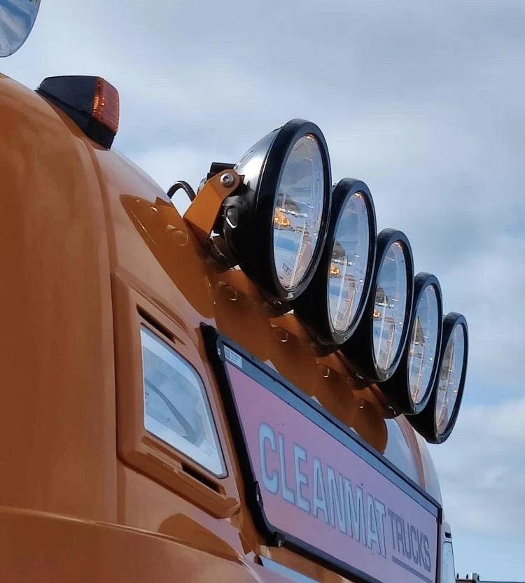 Auxiliary Light Mounting Bracket for Mounting in Grill or Roof