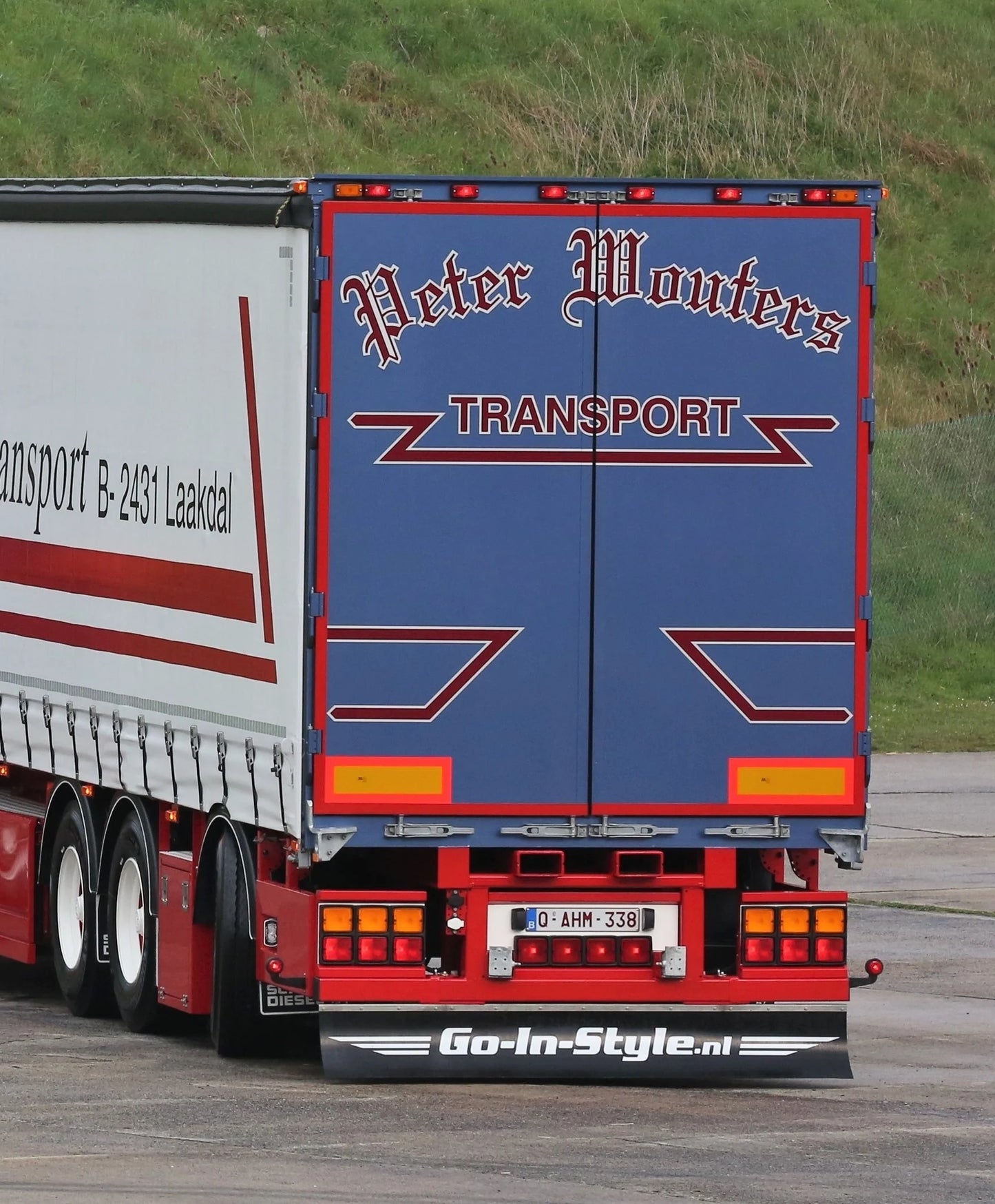 Splash pad Go-In-Style 248x35cm