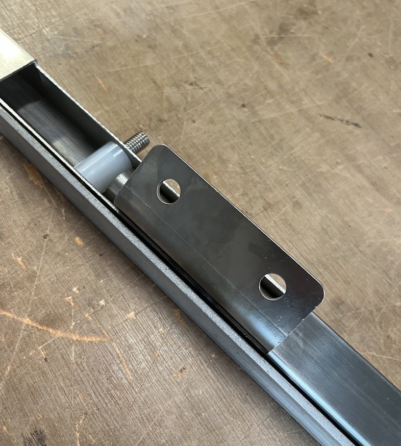 Hinged Mounting Bracket for 248cm Mudflap