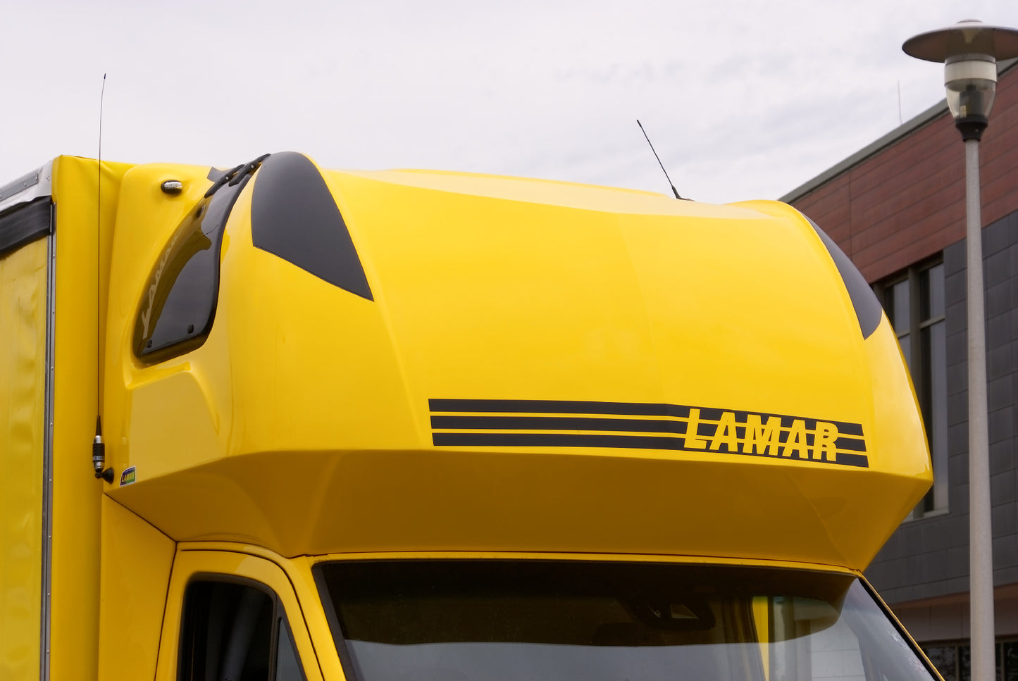 Lamar Aero LX Sovekabin/Sovehytte med Spoilere - Alle Varebiler