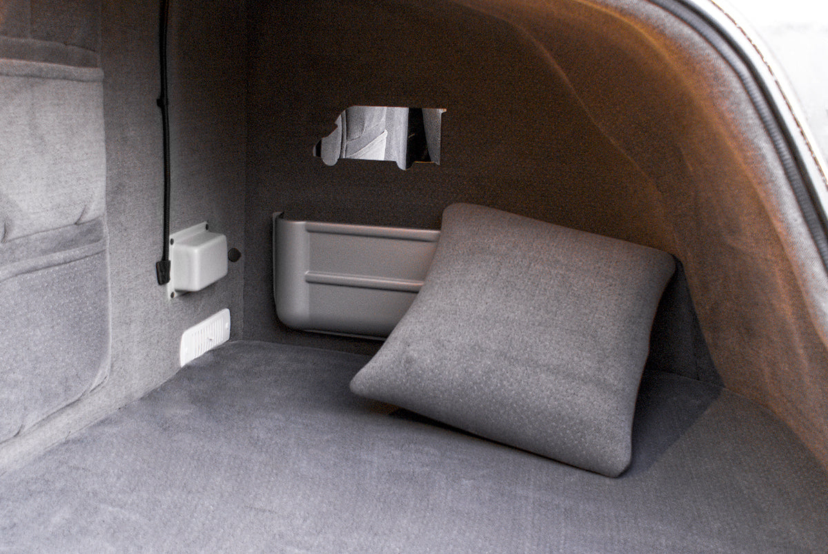 Lamar Aero SkyCAB Sleeper Cab/Sleeper Cabin with Spoilers - All Vans