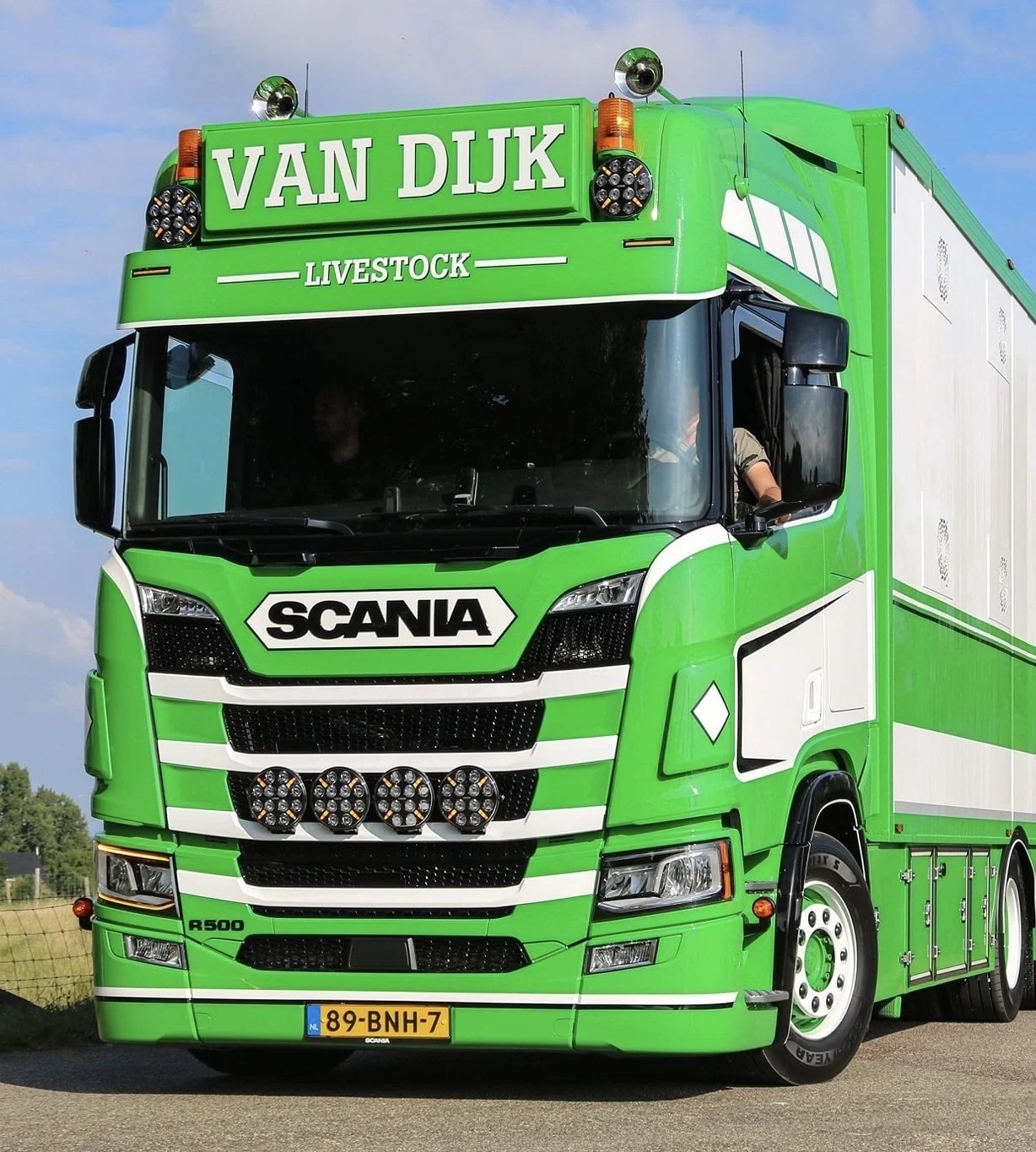 Ledson Pollux9+ 9" LED Ekstralys med Varsellys