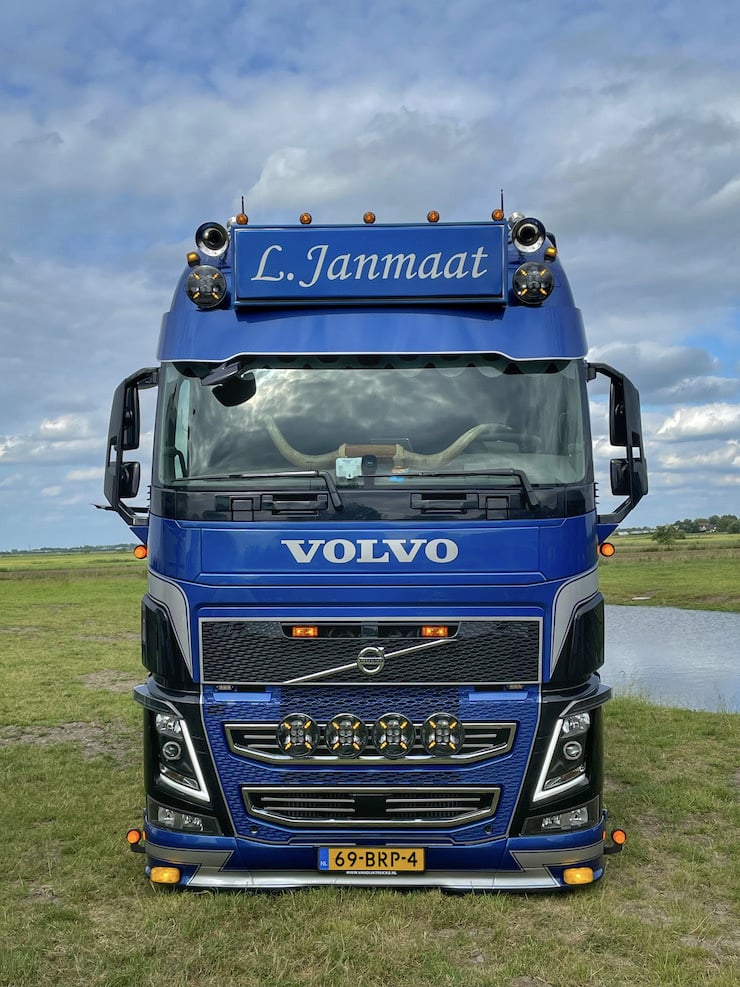 Lyskasse Festebrakett til Volvo FH5/FH4/FM5
