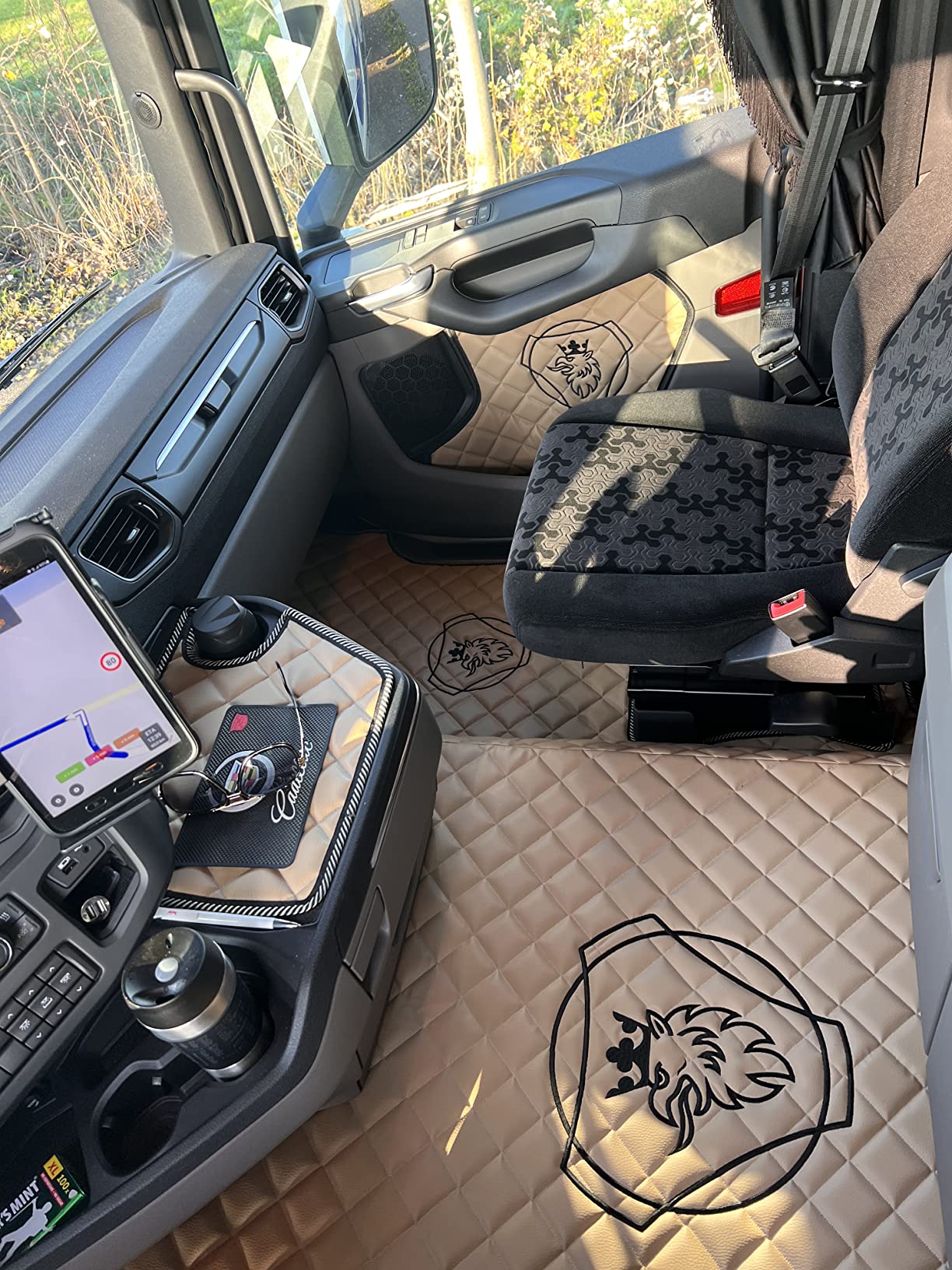Mat set in Ruter - Scania Nextgen R Fixed Passenger seat