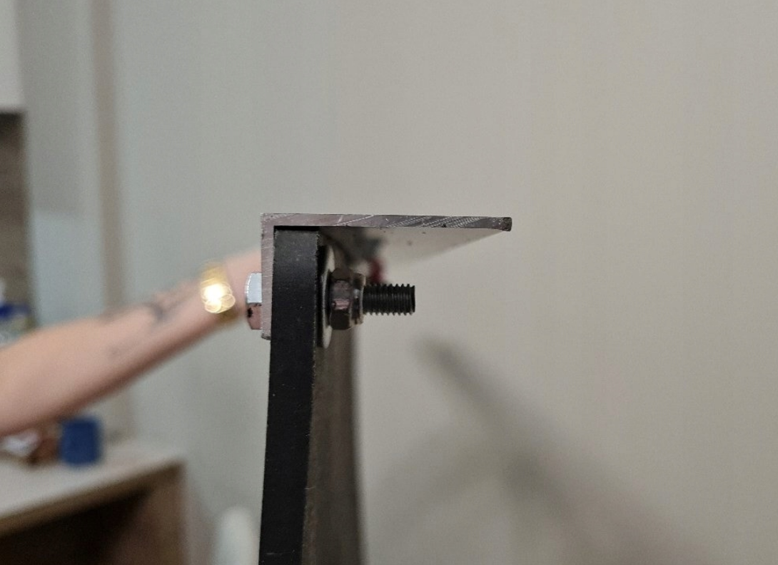 Skvettlapp Scania, 60x18cm - Hvit