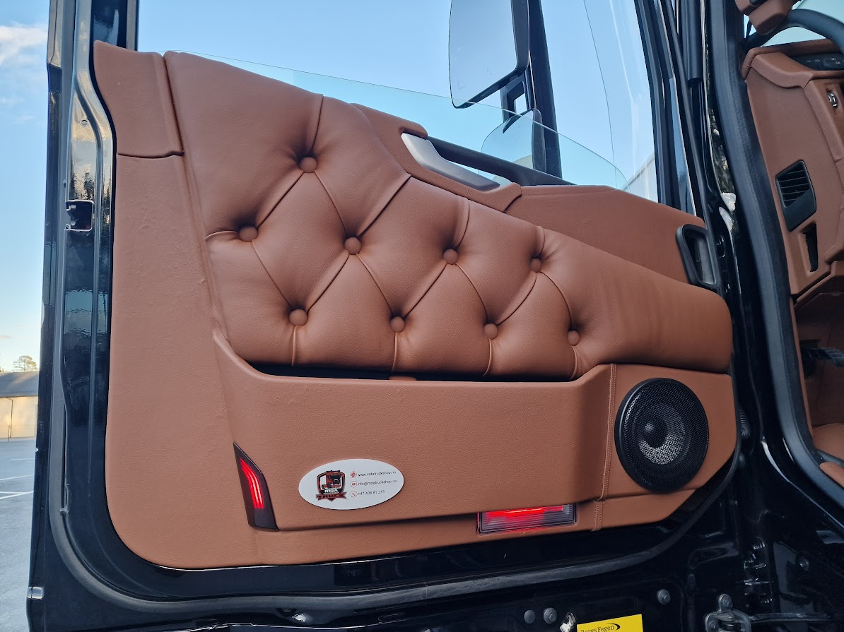 Door covers made to order - lighting, button fastening, smooth