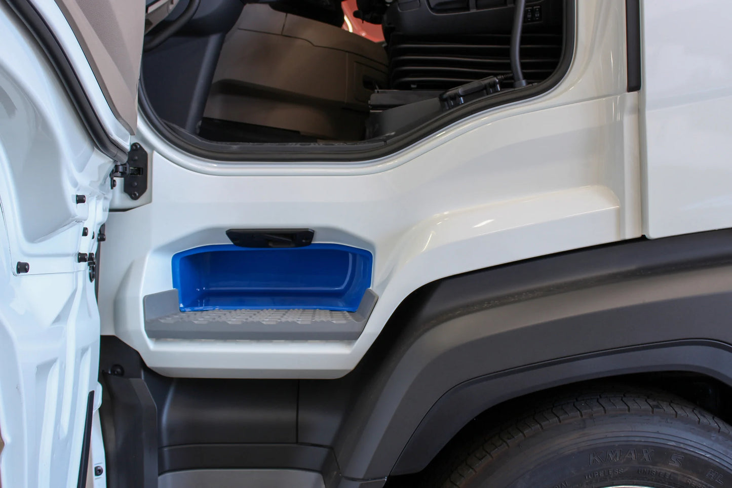 Step extension for DAF XG/XG+