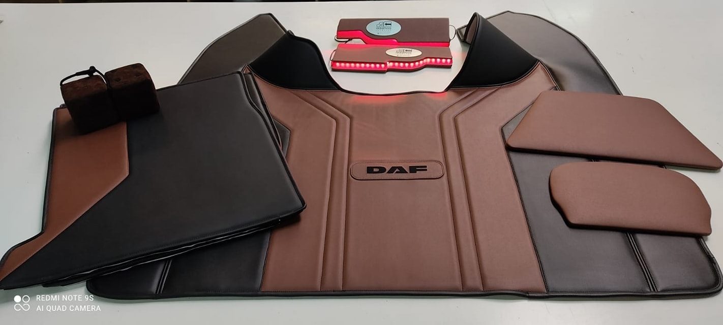 Stolsokkel Trekk Laget på Bestilling - Skinn, Bussplysj, Belysning