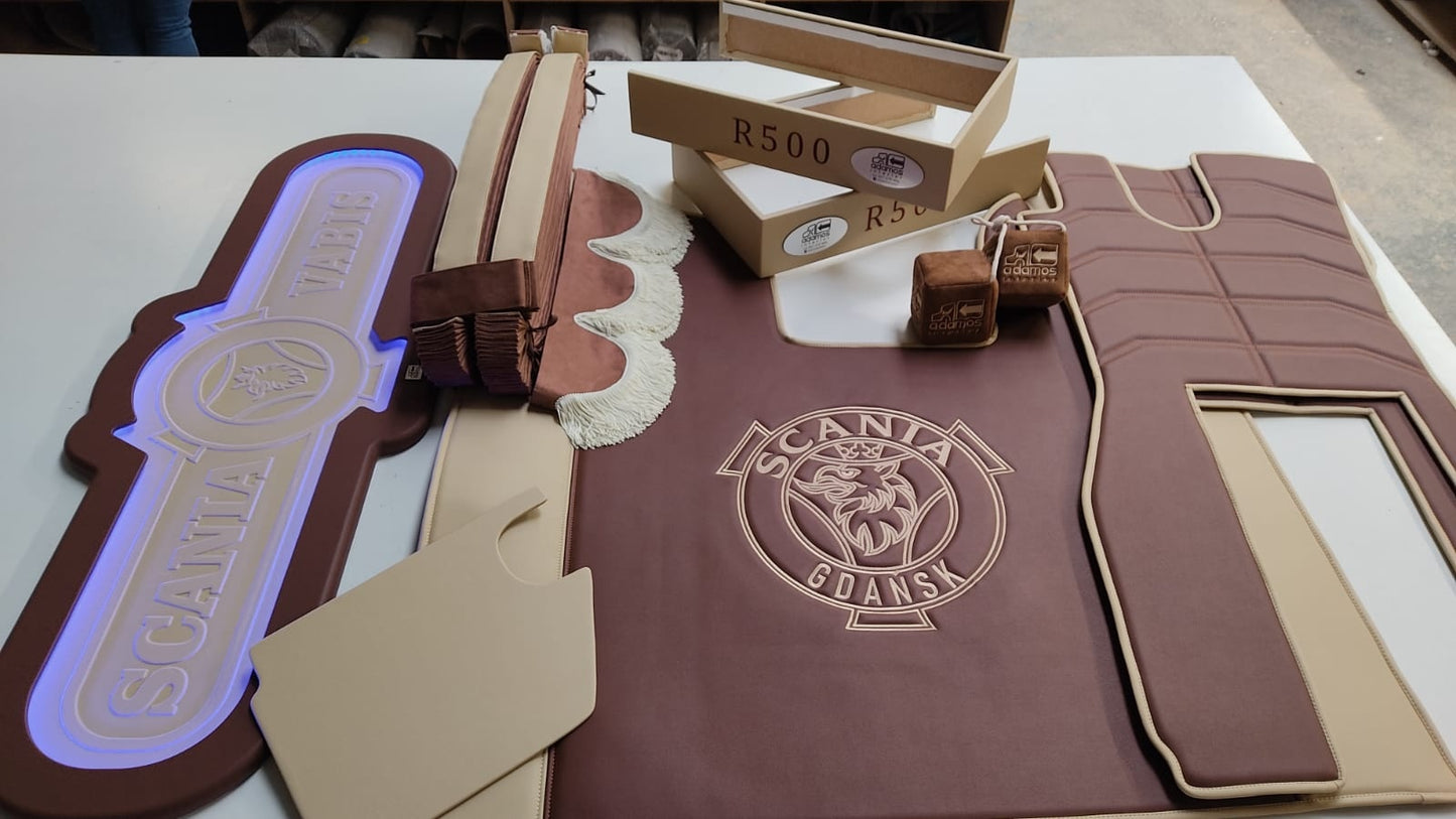 Stolsokkel Trekk Laget på Bestilling - Skinn, Bussplysj, Belysning