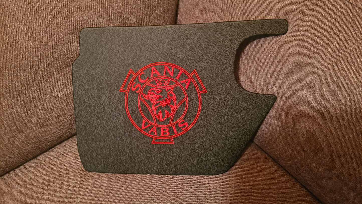 Tabletop Made to order - Leather, Button-stitching, Bus plush