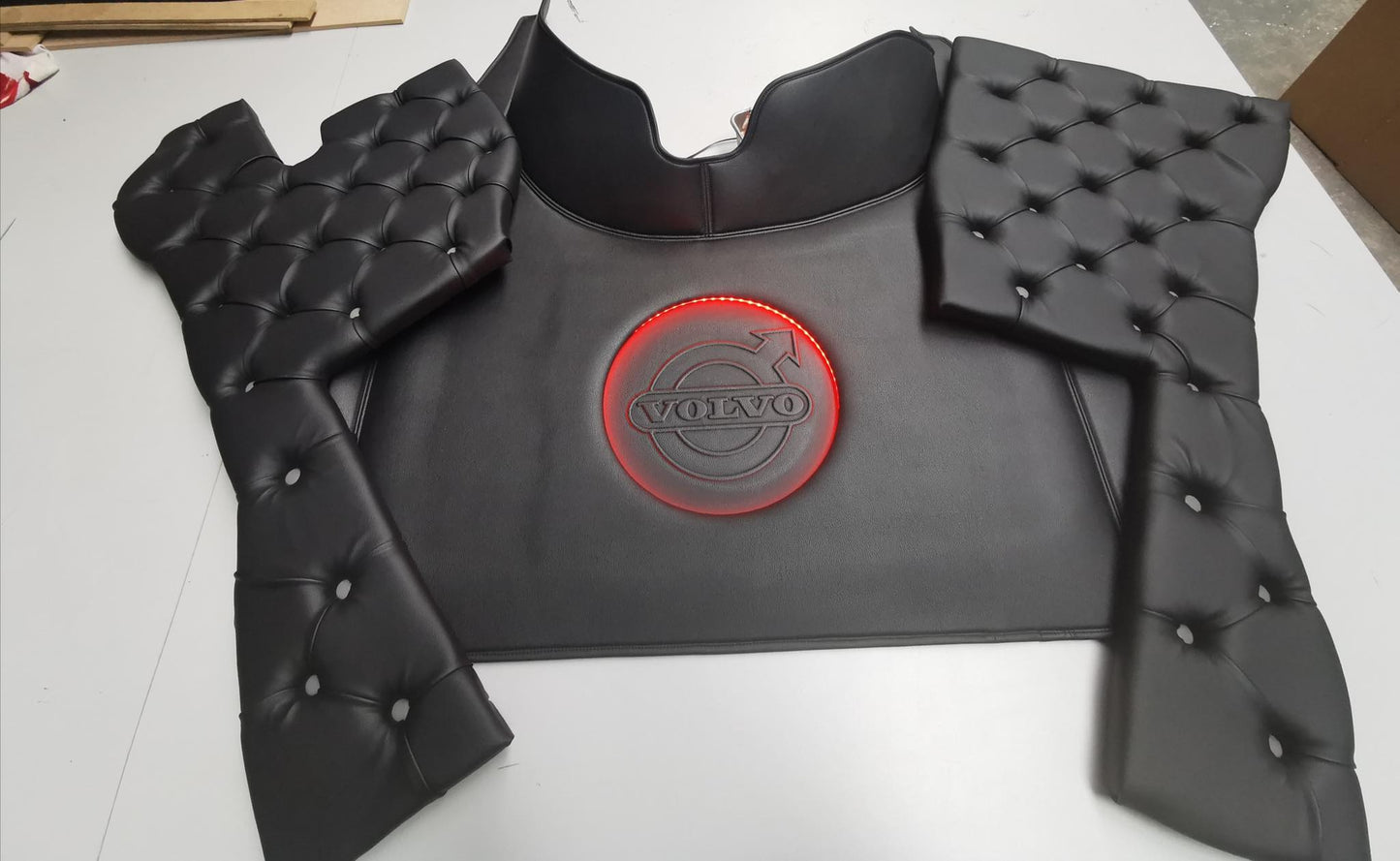 Mattesett Laget på Bestilling - Belysning, Knappestopping, Bussplysj