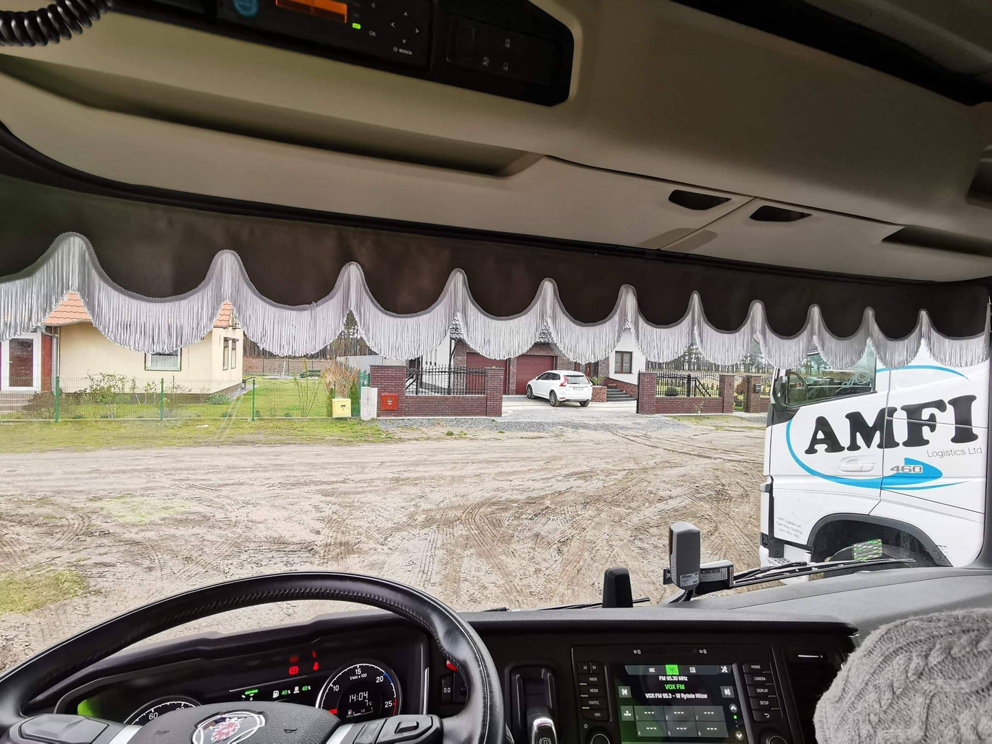 Frontkappe i Stoff til Lastebil/Varebil - Laget på Bestilling