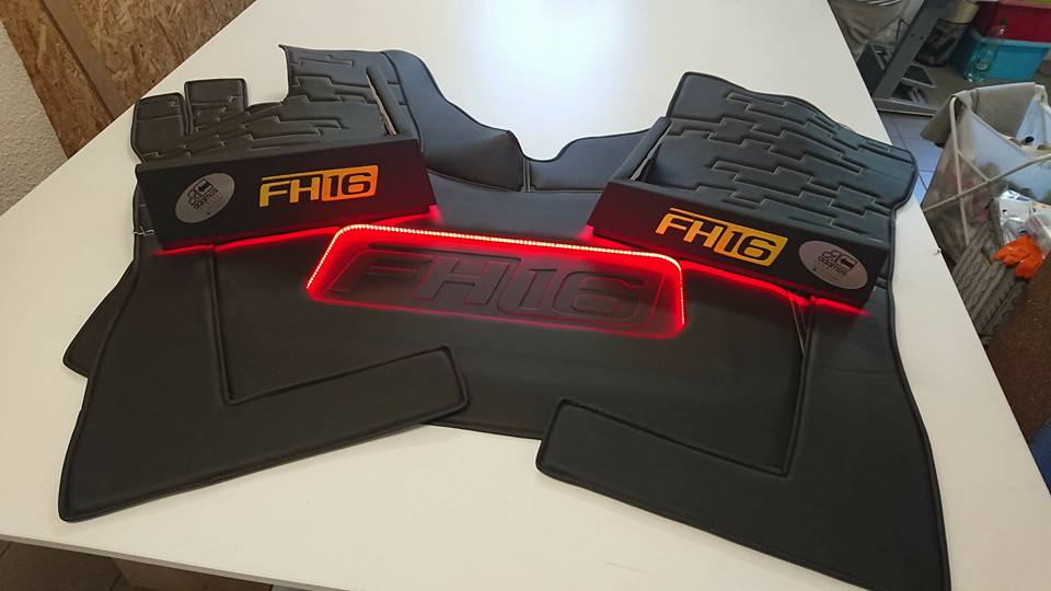 Stolsokkel Trekk Laget på Bestilling - Skinn, Bussplysj, Belysning