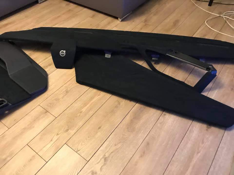 Alcantara / Semsket Skinn, Selvklebende - Svart