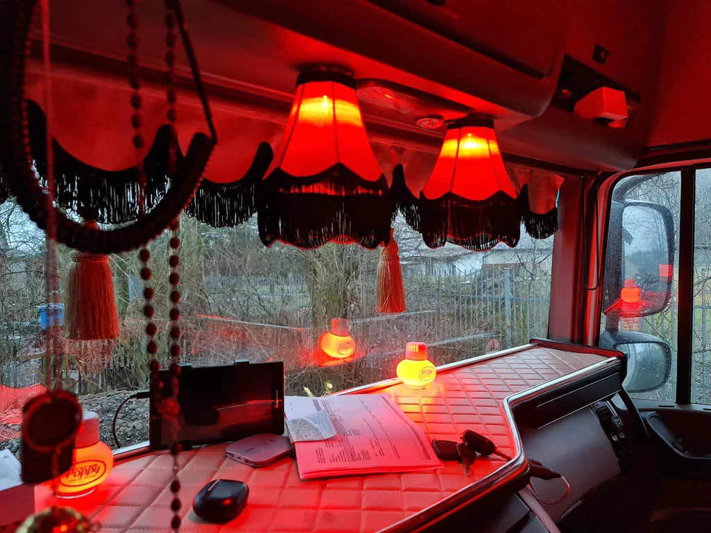 Decoration Pennant for Windscreen