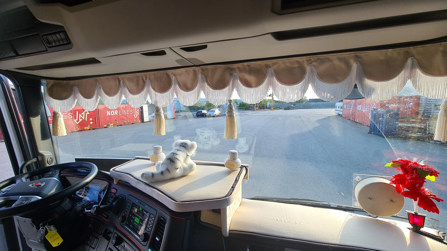 Frontkappe i Stoff til Lastebil/Varebil - Laget på Bestilling