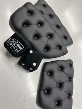 Tabletop Made to order - Leather, Button-stitching, Bus plush