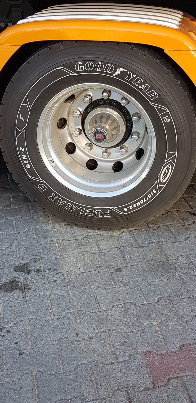 Oil Marker Toma 440, for Rubber / Tires - White