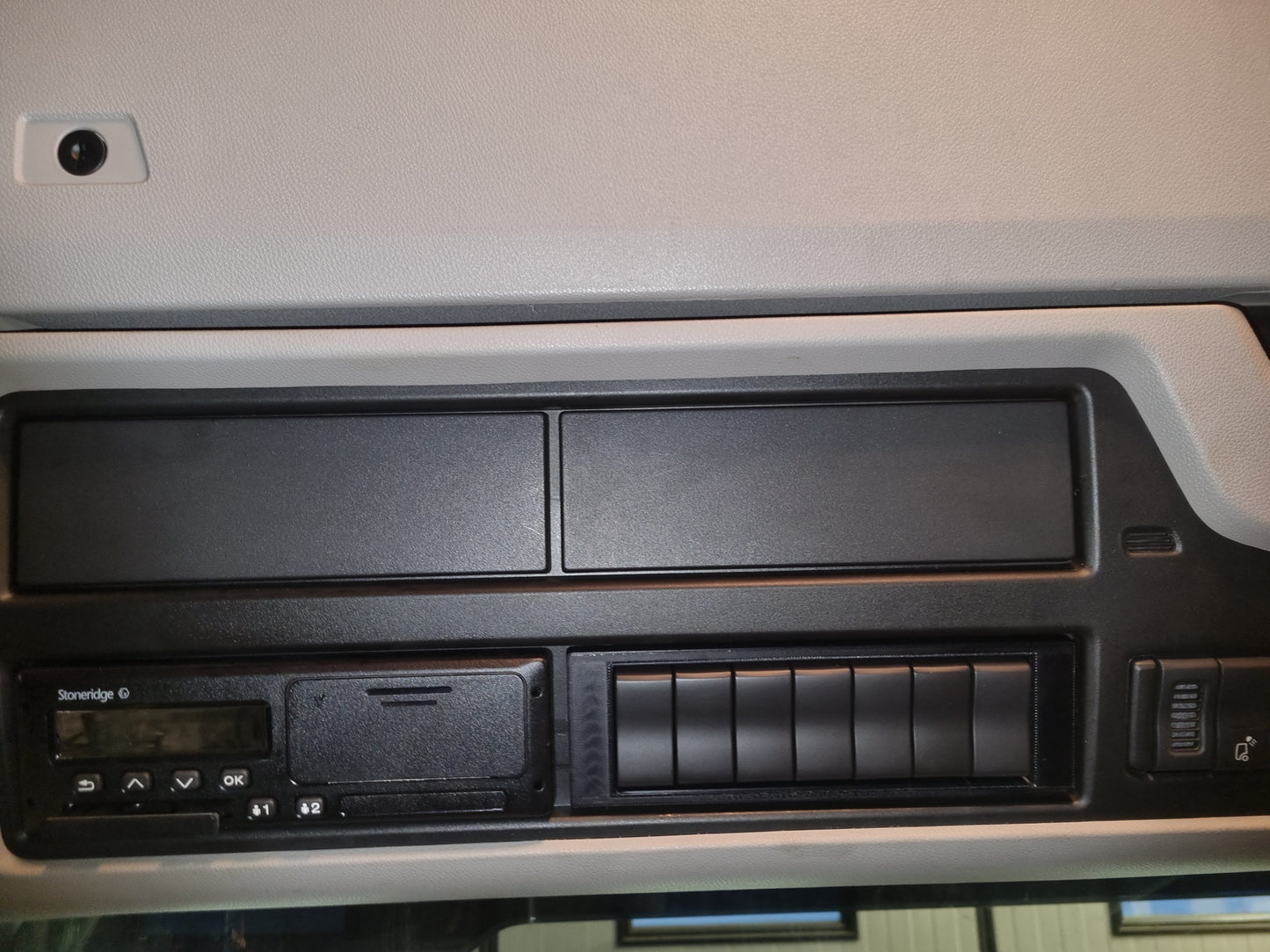 Bryterpanel for 7stk Brytere til Scania Nextgen