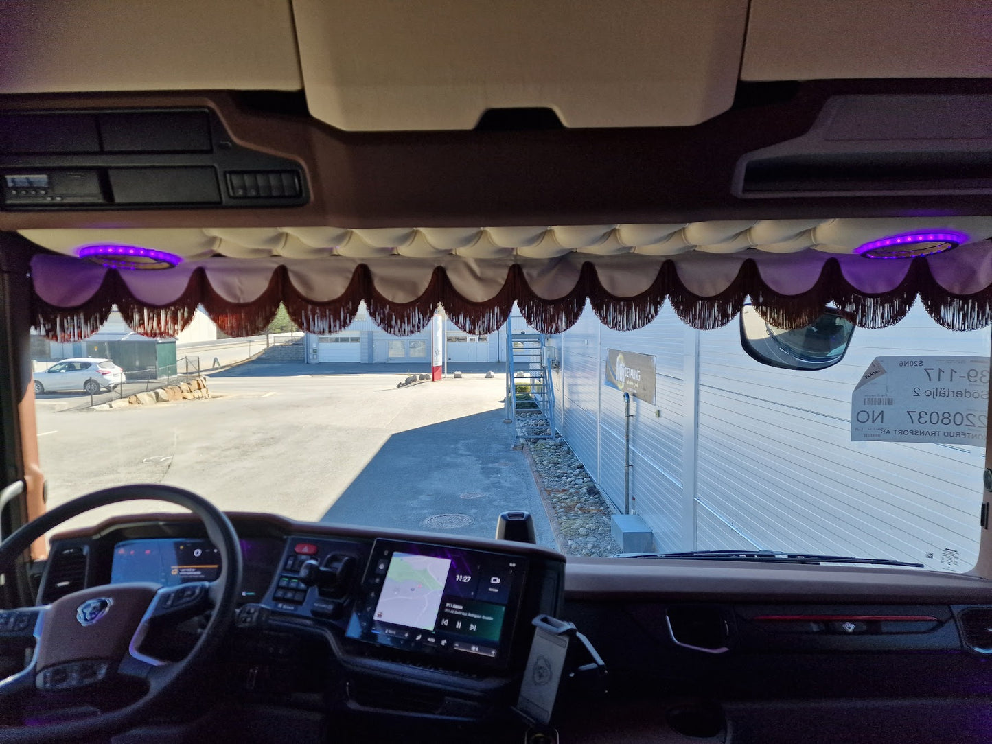 Frontkappe i Stoff til Lastebil/Varebil - Laget på Bestilling