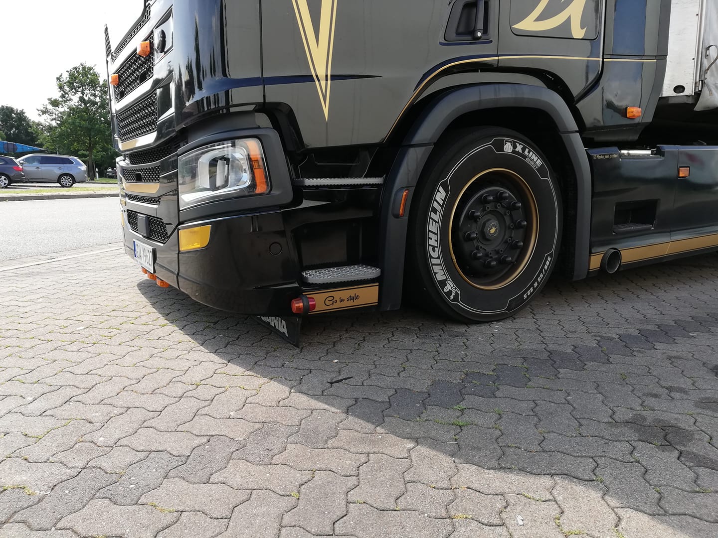 Paint For Pontoons / Rubber / Tires, 500ml - White