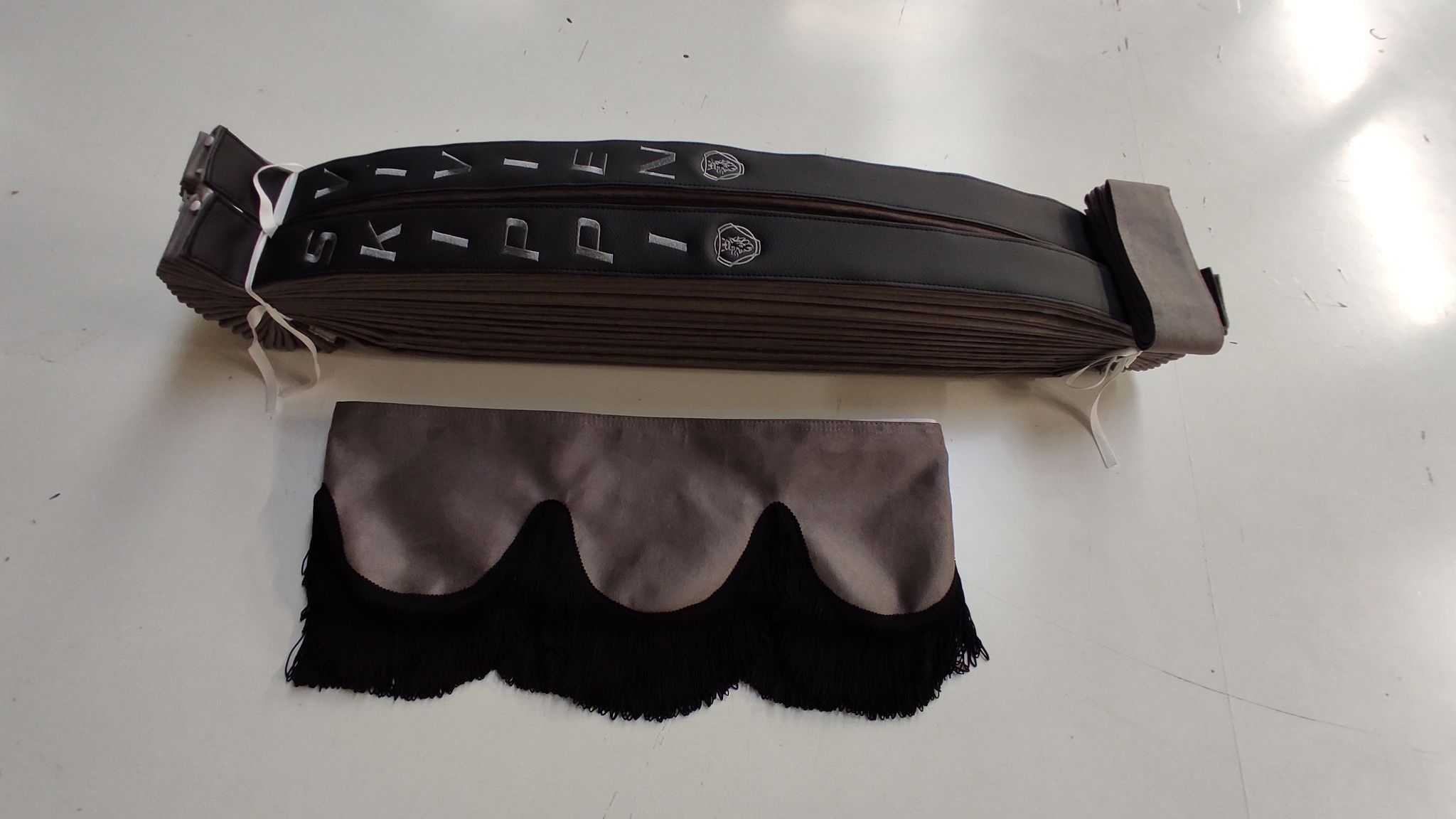 Frontkappe i Stoff til Lastebil/Varebil - Laget på Bestilling