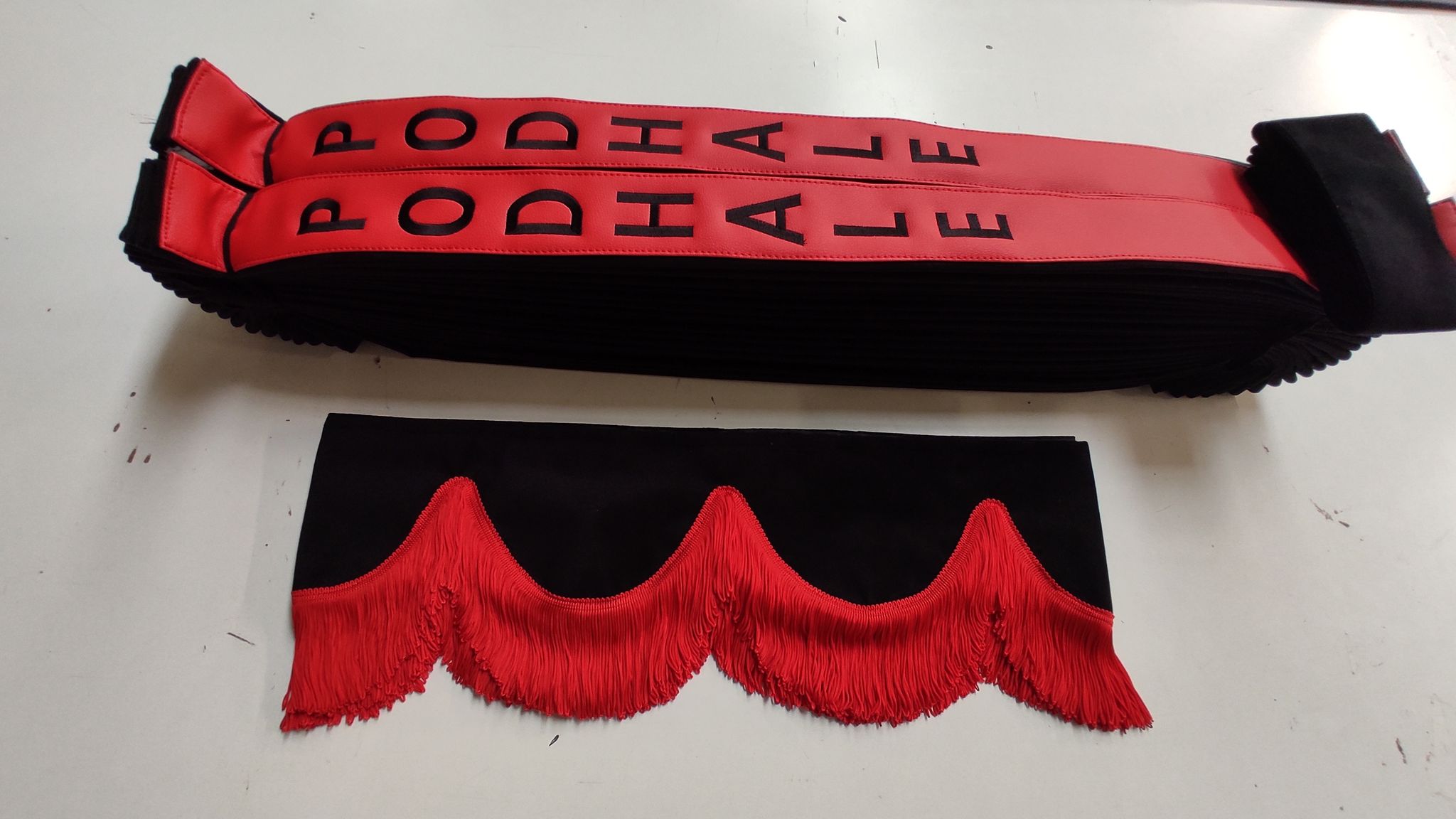 Frontkappe i Stoff til Lastebil/Varebil - Laget på Bestilling