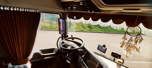 Truck/Van Fabric Curtain Set, Type 2 - Black/Red 