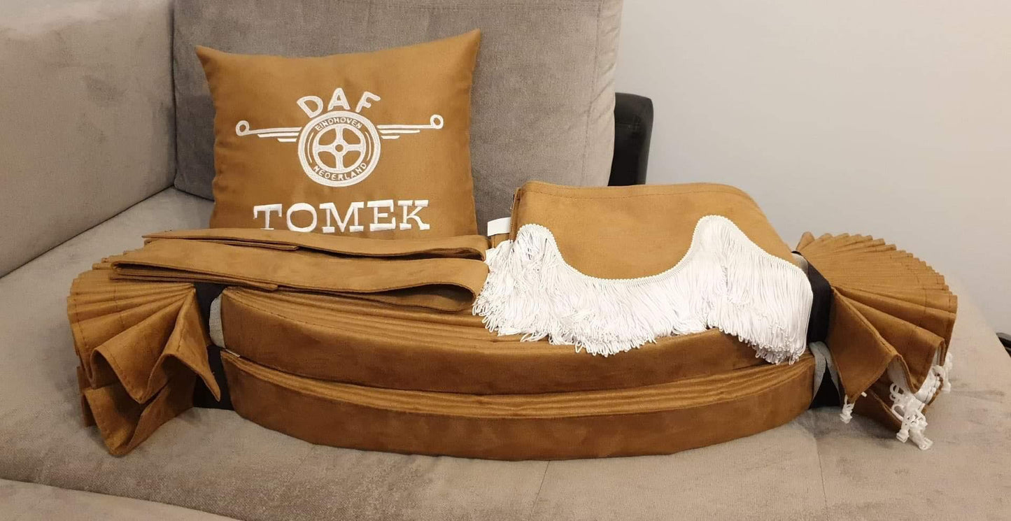 Decorative Cushion in Fabric/Bus Plush, 40x40cm - Made to Order