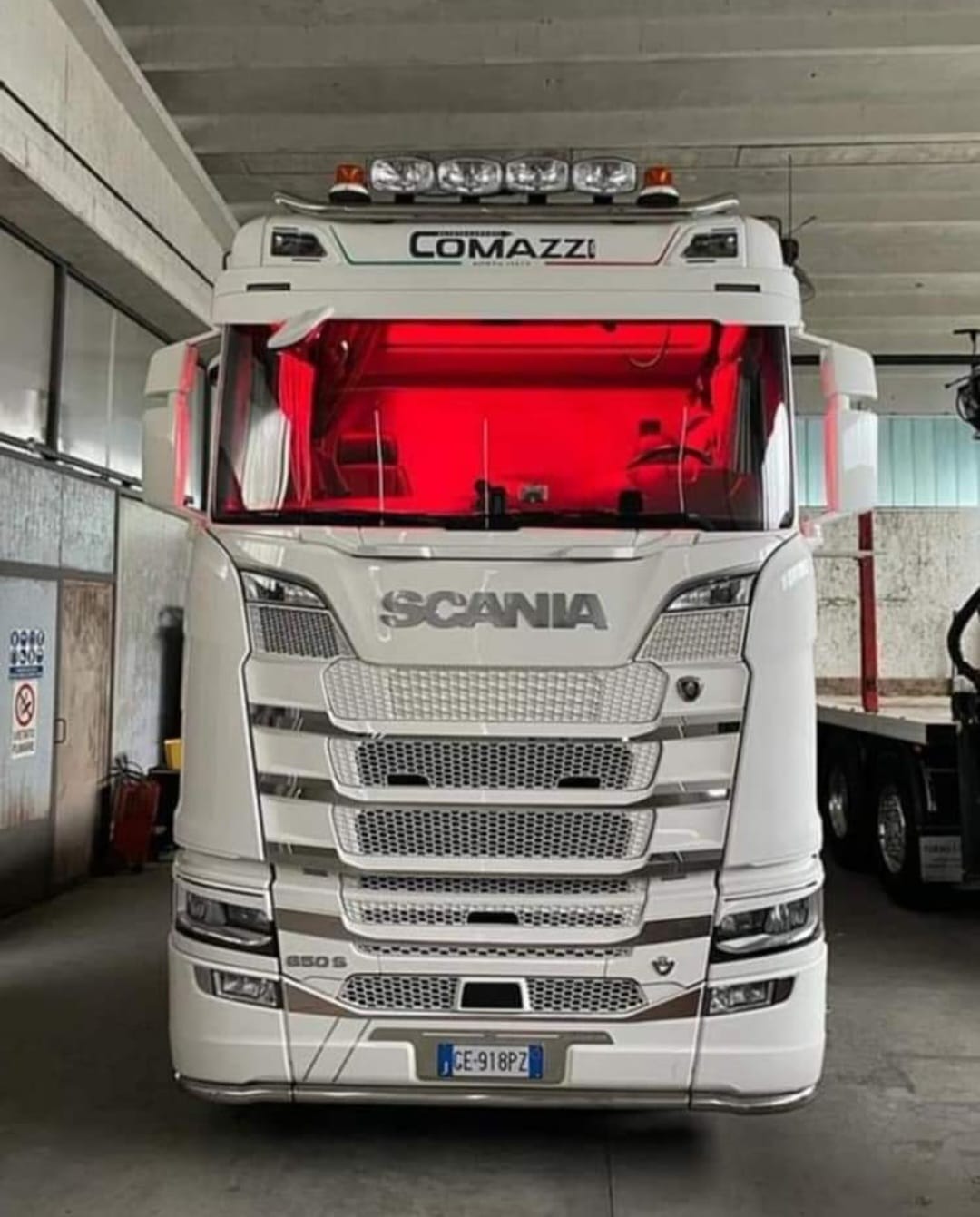 Interiør LED-Innsatser, Hvit/Rød, 2stk - Scania Nextgen