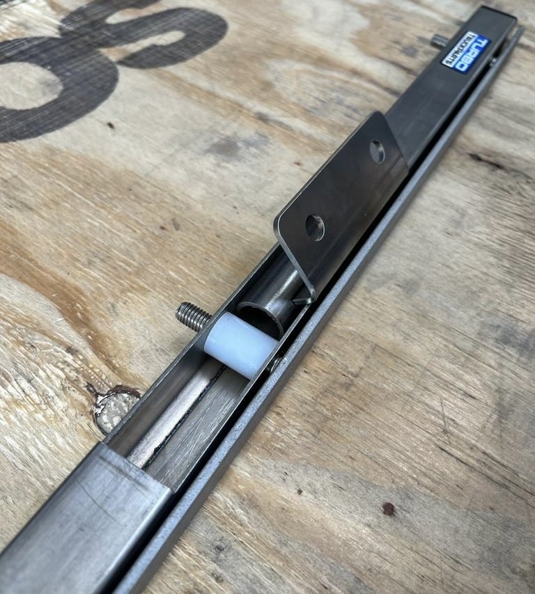 Hinged Mounting Bracket for 248cm Mudflap