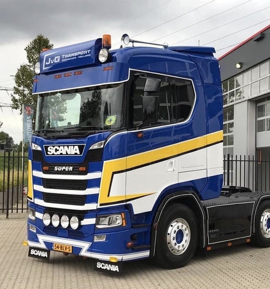 Light box mounting bracket for Scania Nextgen