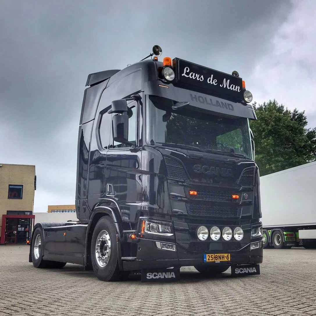 Light box mounting bracket for Scania Nextgen