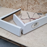 Stolsokkel Trekk i Grå, Rødt lys, til Volvo FH4/FH5/Aero