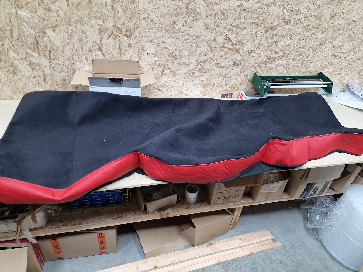 Sengetrekk i Premium Stoff/Skinn til Volvo FH4/FH5/Aero