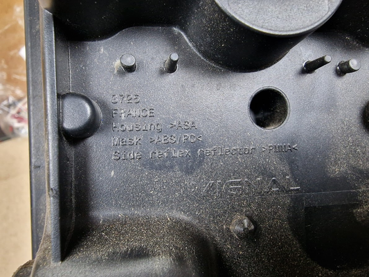 Ny Original LED Baklykt Høyre, Vignal, til Volvo FH / FM