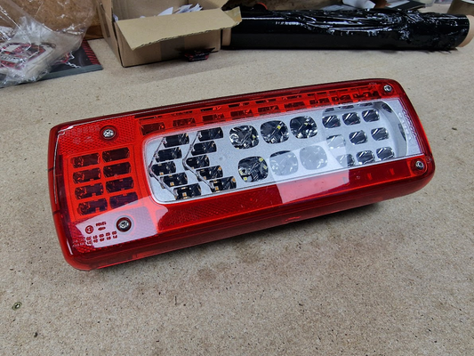 Ny Original LED Baklykt Venstre, Vignal, til Volvo FH / FM