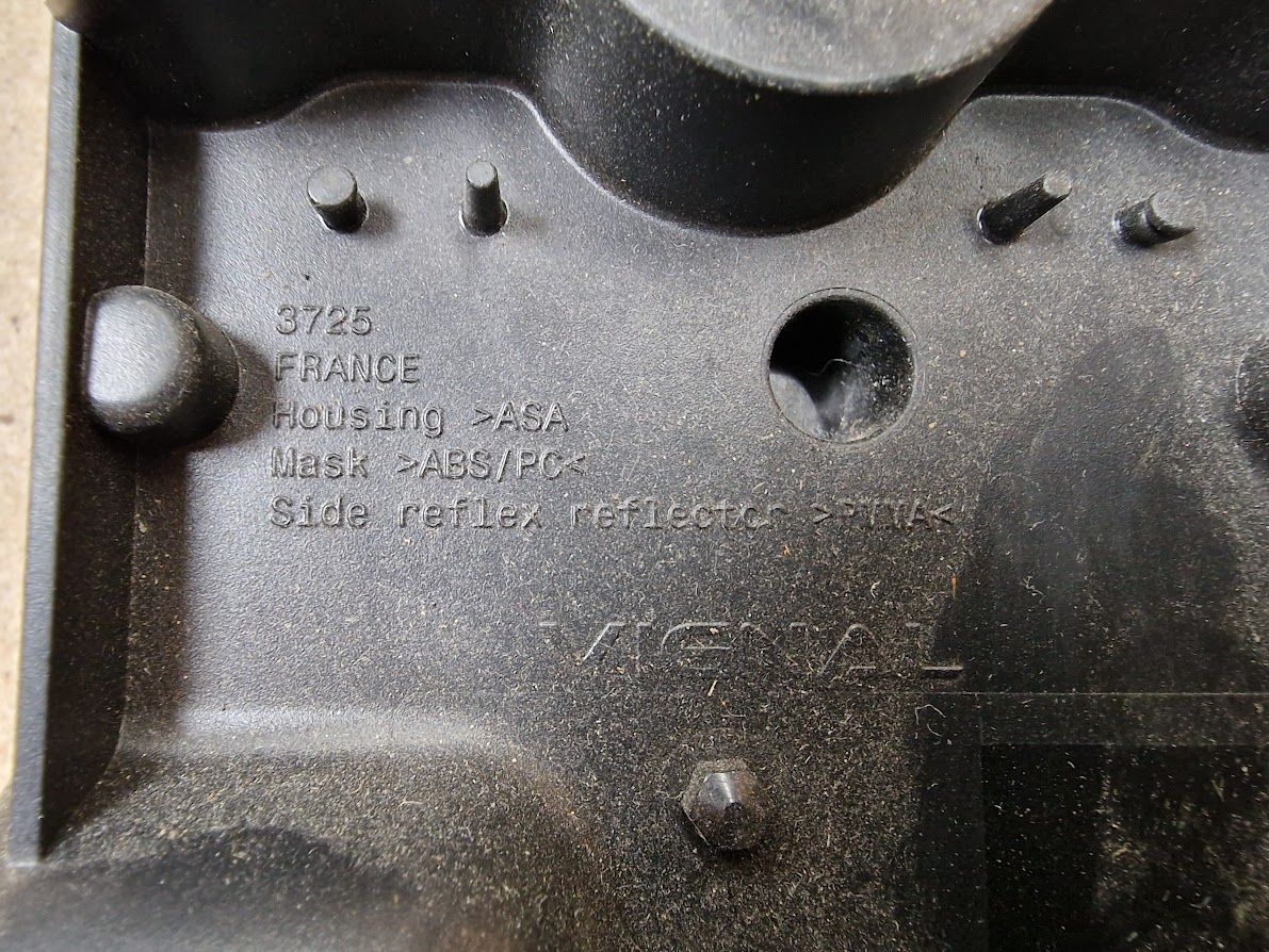 Ny Original LED Baklykt Venstre, Vignal, til Volvo FH / FM