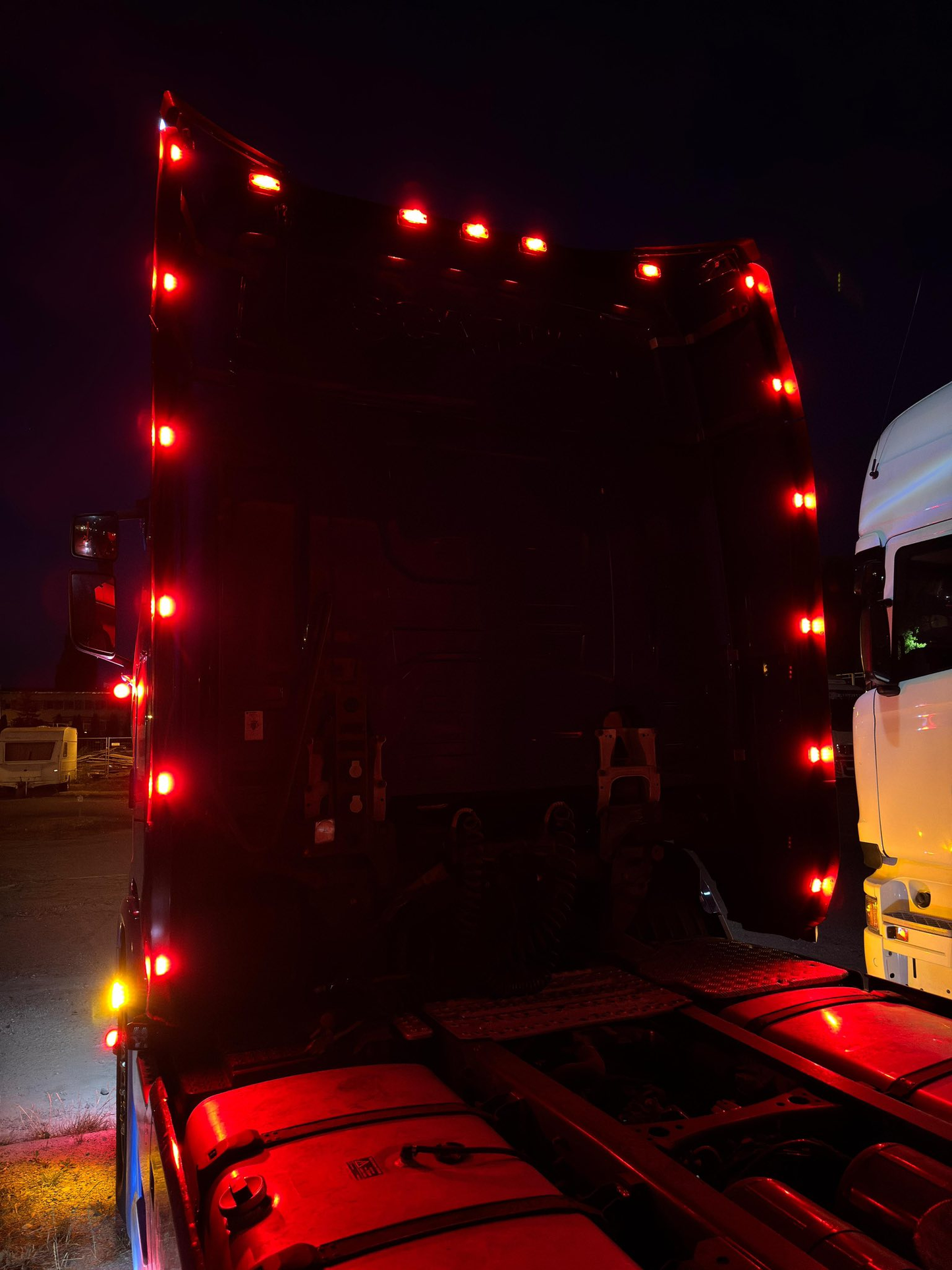 Perleport i Rustfritt Stål/Pulverlakk - Scania Nextgen R/S