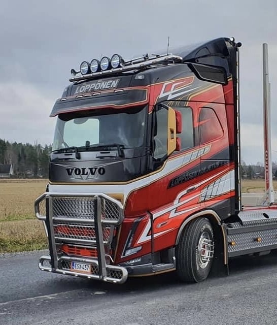 Frontplate til Grill fra dør til dør - Volvo FH5